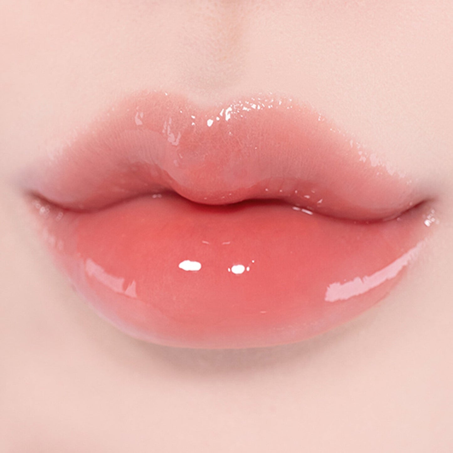fwee 3D Voluming Gloss 5.3g - Radiance Revolution