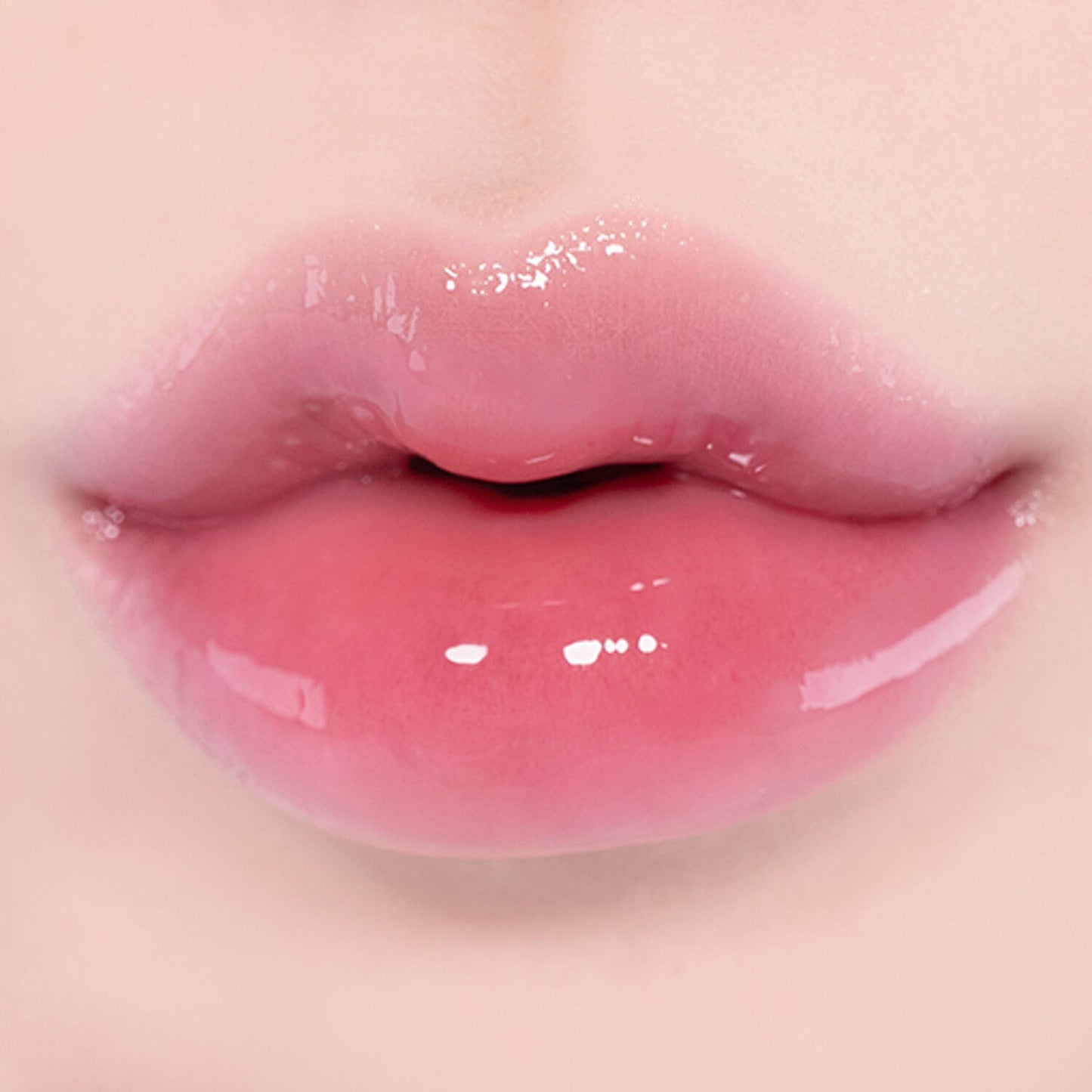 fwee 3D Voluming Gloss 5.3g - Radiance Revolution
