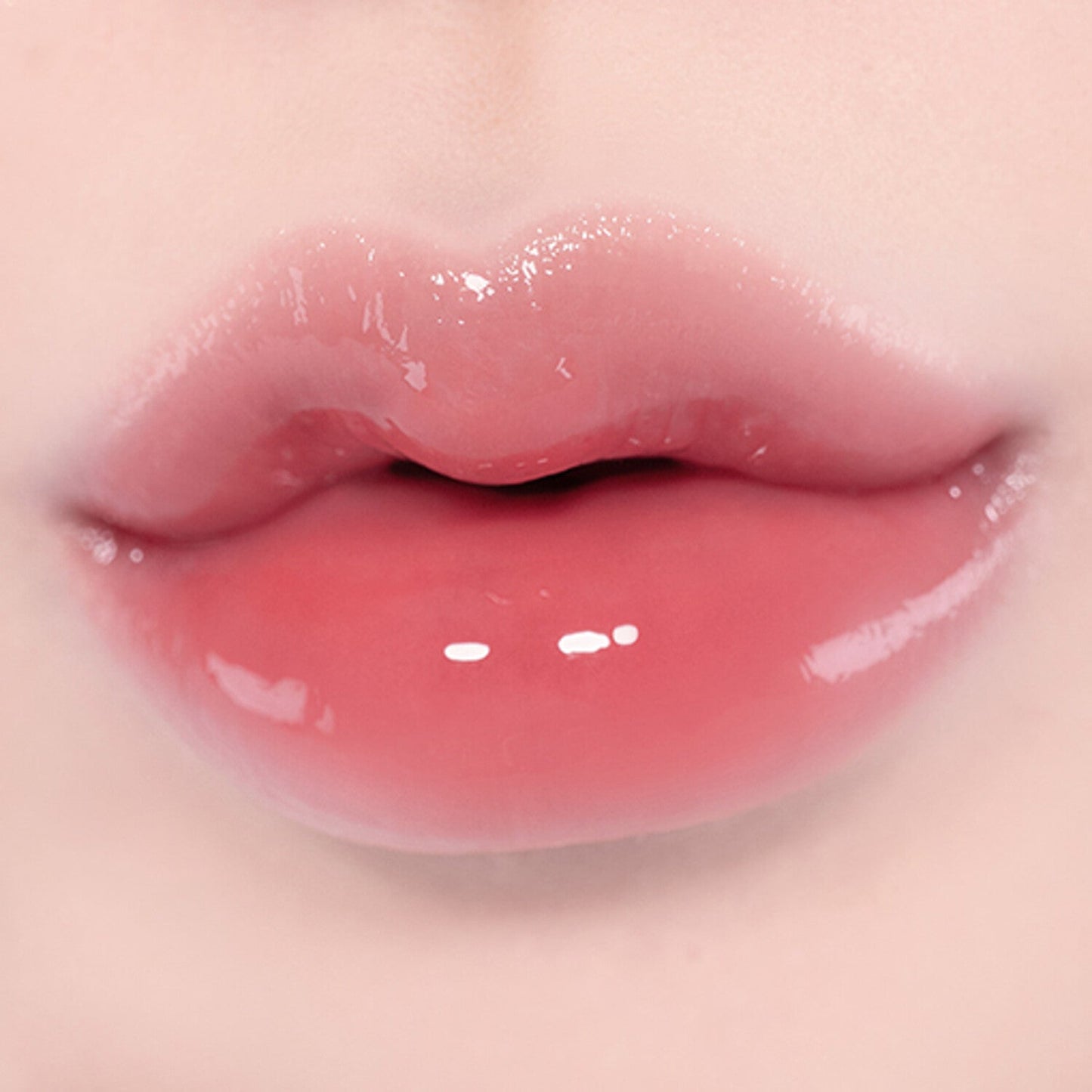 fwee 3D Voluming Gloss 5.3g - Radiance Revolution