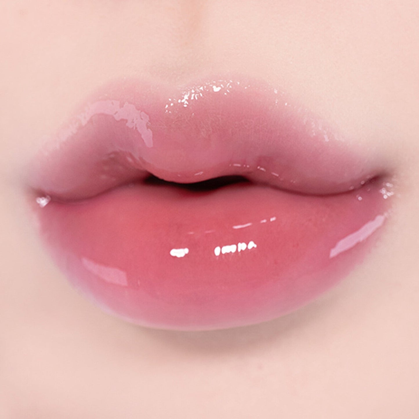 fwee 3D Voluming Gloss 5.3g - Radiance Revolution