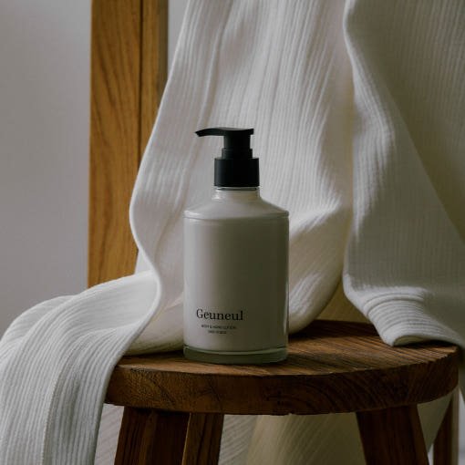 I'm from Body & Hand Lotion 300g - Radiance Revolution