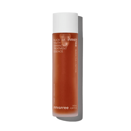 innisfree Black Tea Youth Enhancing Treatment Essence 145ml (BLACK TEA + PEPTIDE).
