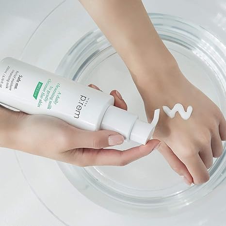 make p:rem Safe Me. Relief Moisture Cleansing Milk 200ml - Radiance Revolution