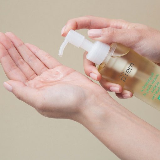 make p:rem Safe Me. Relief Moisture Cleansing Oil 210ml - Radiance Revolution
