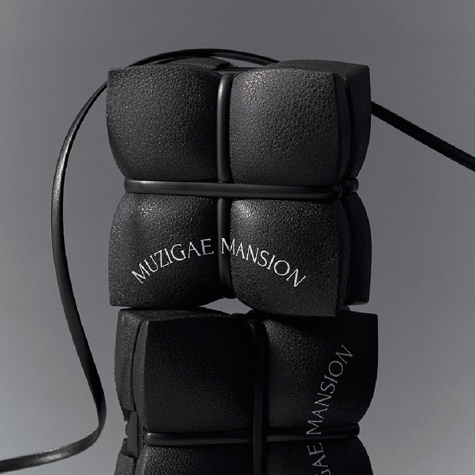 MUZIGAE MANSION Sleek Matt Cushion(15g+15g Refill Included) - Radiance Revolution