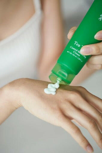 papa recipe Tea Tree Control Balancing Cream 100ml.