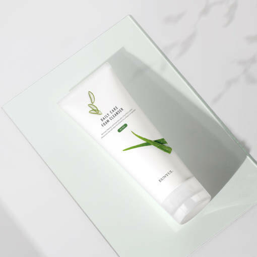 EUNYUL Daily Care ALOE Foam Cleanser 150ml.