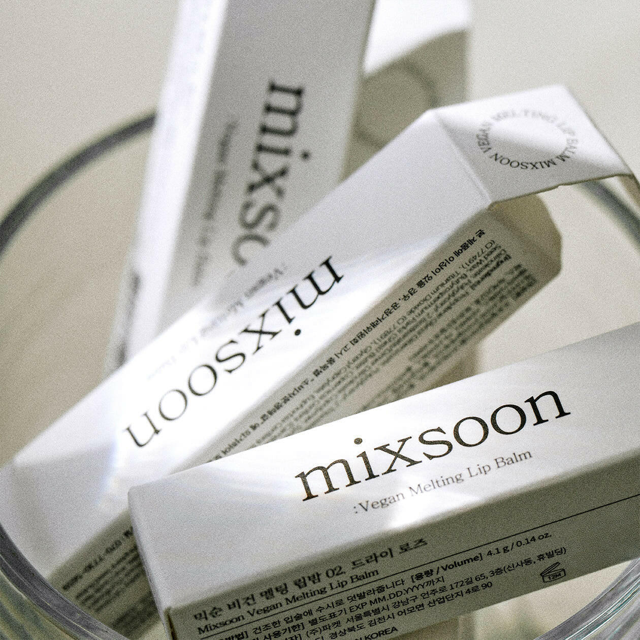 mixsoon Vegan Melting Lip Balm 4.1g.