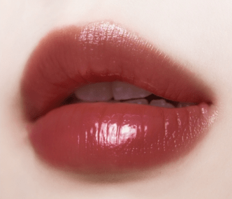 TONYMOLY Get it Tint Syrup Stick.