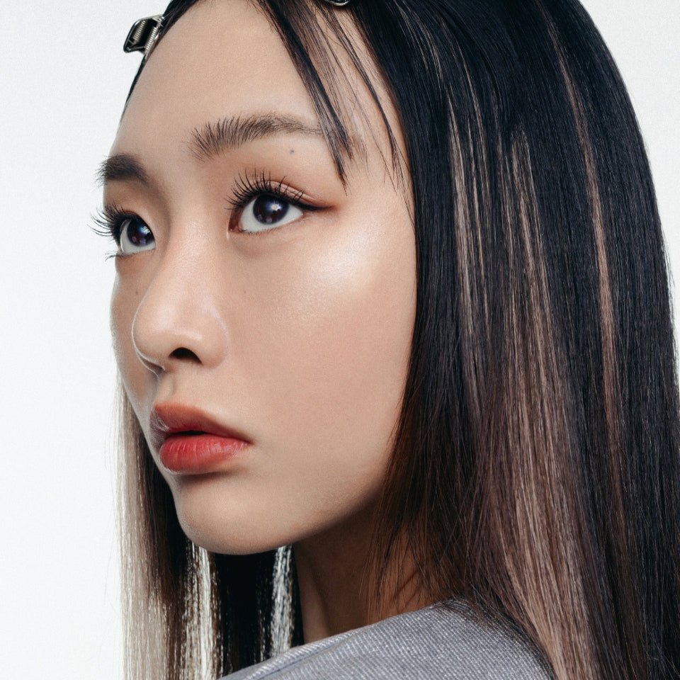 Oddtype Unveiled Skin Highlighter - Radiance Revolution