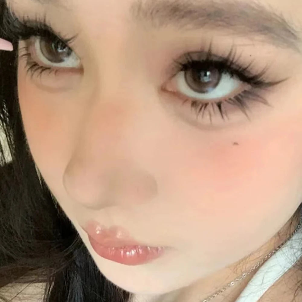 Press-On Self-Adhesive Cluster Lashes — Glue-Free, Reusable