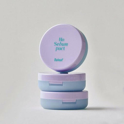 Daleaf Glam Sebum Hair Pact 5g.