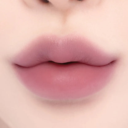 lilybyred Smiley Lip Blending Stick 0.8g.
