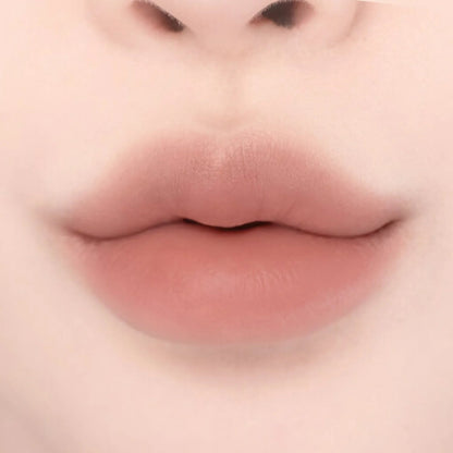lilybyred Smiley Lip Blending Stick 0.8g.