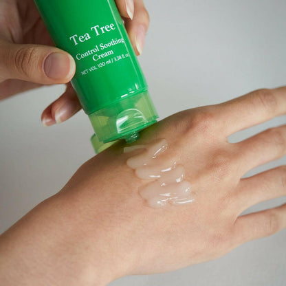 papa recipe Tea Tree Control Soothing Cream 100ml.
